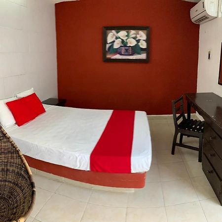 Hotel Aventura Merida Exterior photo